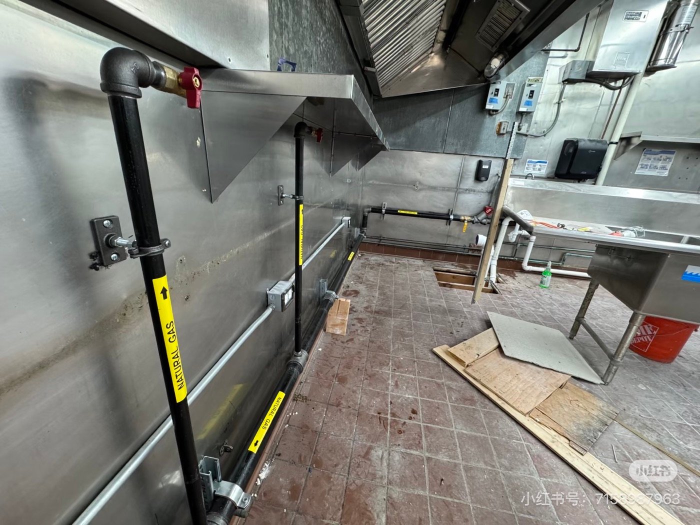 Commercial kitchen mechanical and gas line area